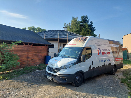 Izolace stropu dřevostavby rodinného domu v Kozmicích